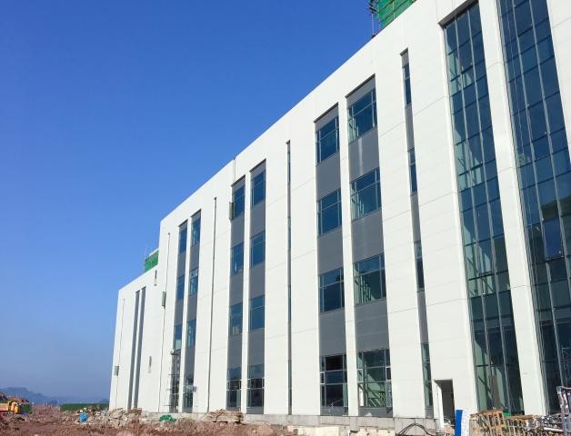 Fluorkohlenstoff u. Nano-Beschichtung umfassten Aluminiumspulen-dekorative Oberfläche